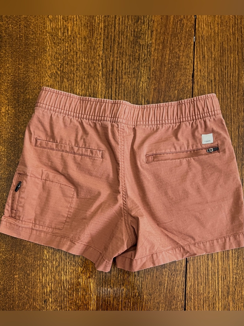 Vuori Ripstop Shorts with pockets